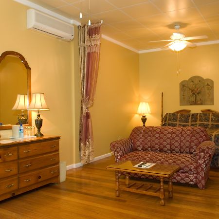 The Great House Inn Belize City Szoba fotó